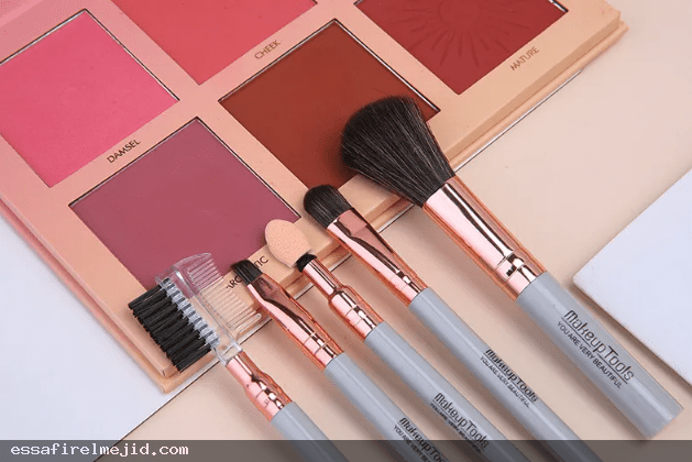 وجهتك المثالية لشراء أدوات التجميل